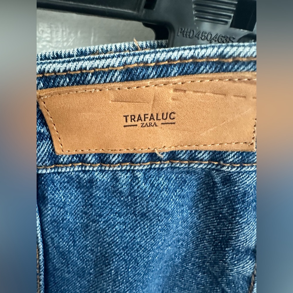 Zara Denim Skirt - Picture 4 of 6